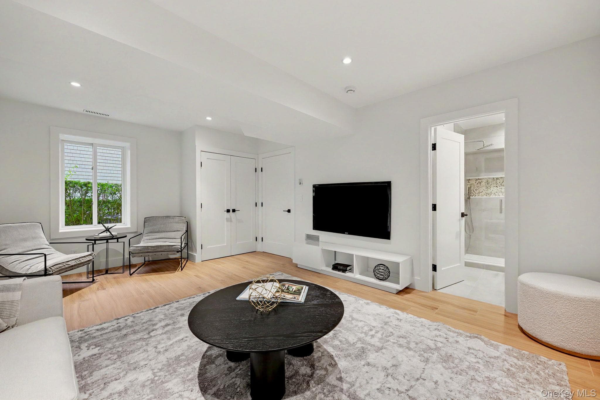 19 Davenport Avenue thumbnail 31