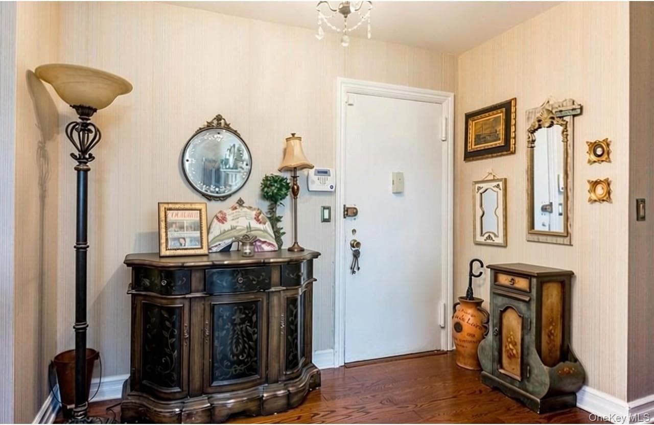 27010 Grand Central Parkway Unit: 4J thumbnail 8