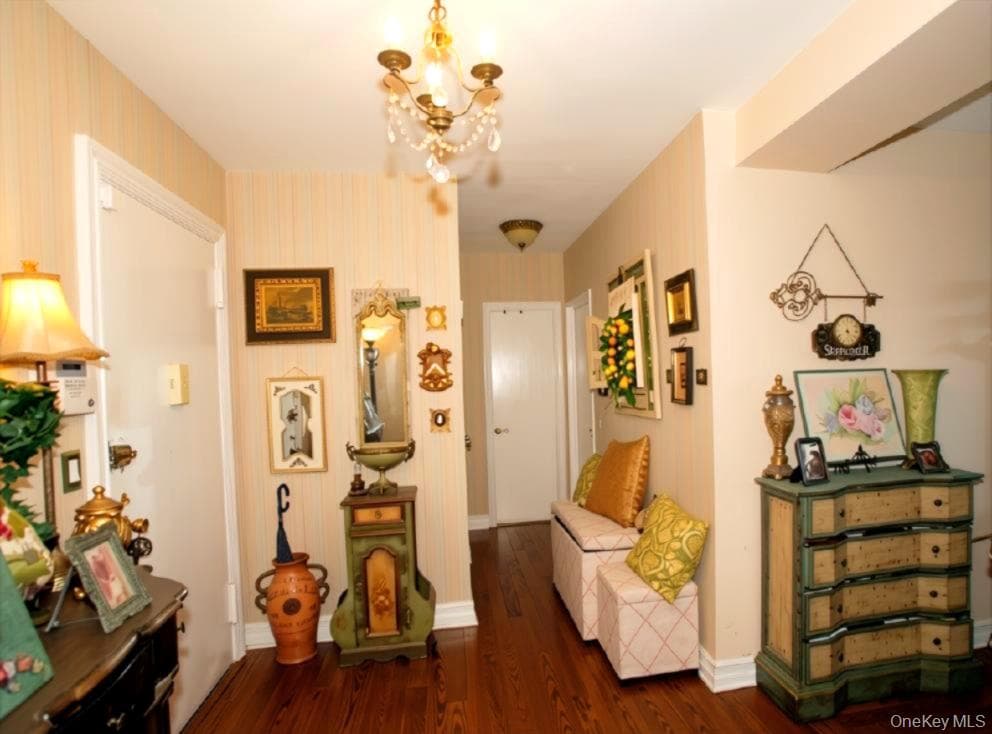 27010 Grand Central Parkway Unit: 4J thumbnail 9