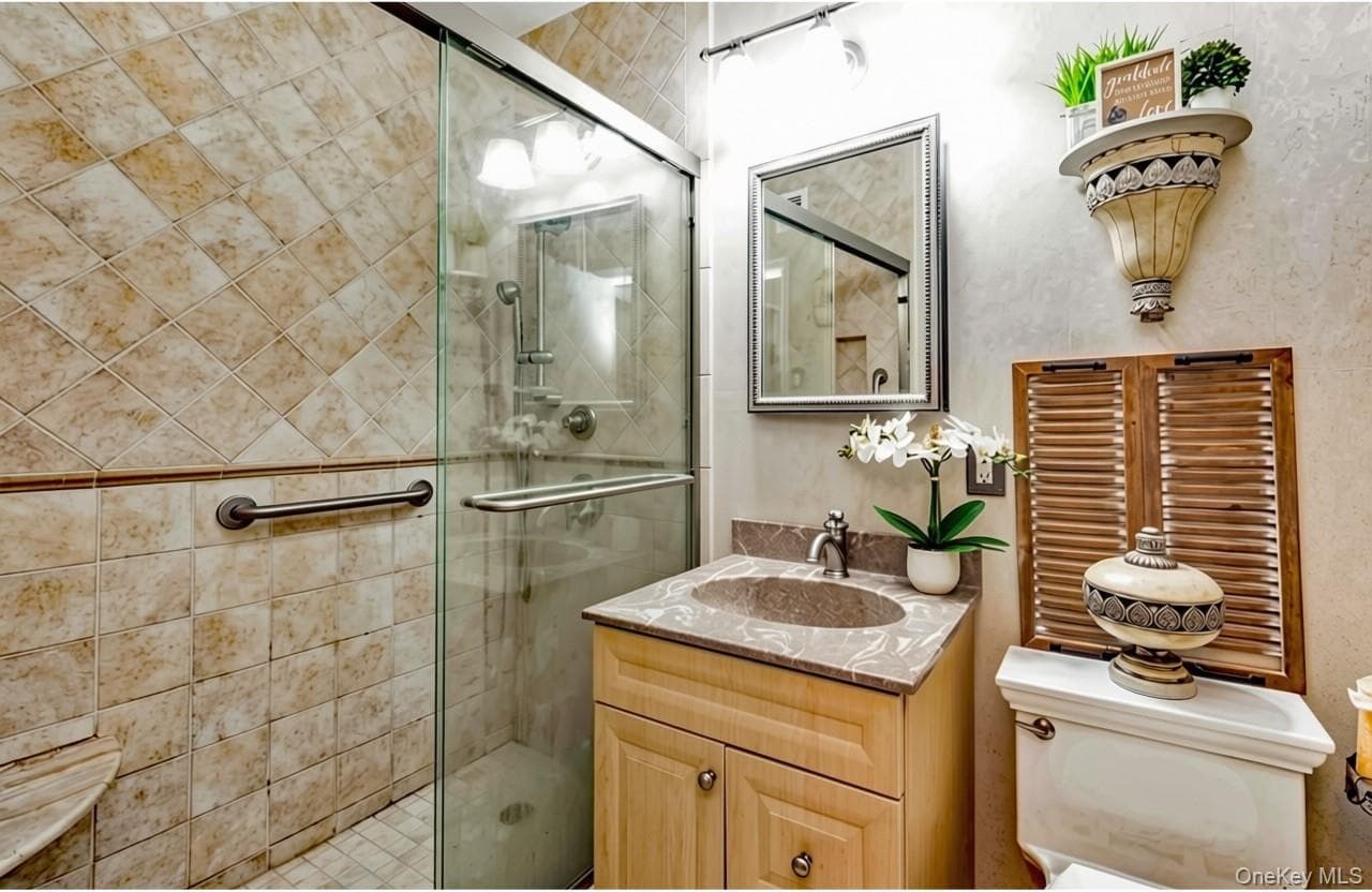 27010 Grand Central Parkway Unit: 4J thumbnail 5