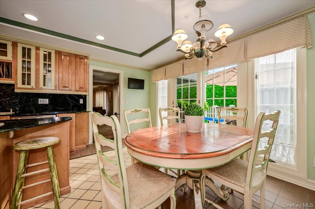 150 Harborview Drive thumbnail 13