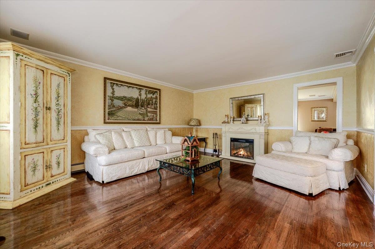 150 Harborview Drive thumbnail 5