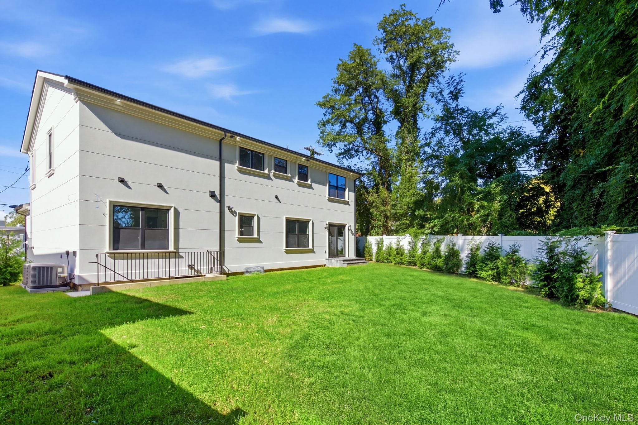770 Cedar Street thumbnail 41