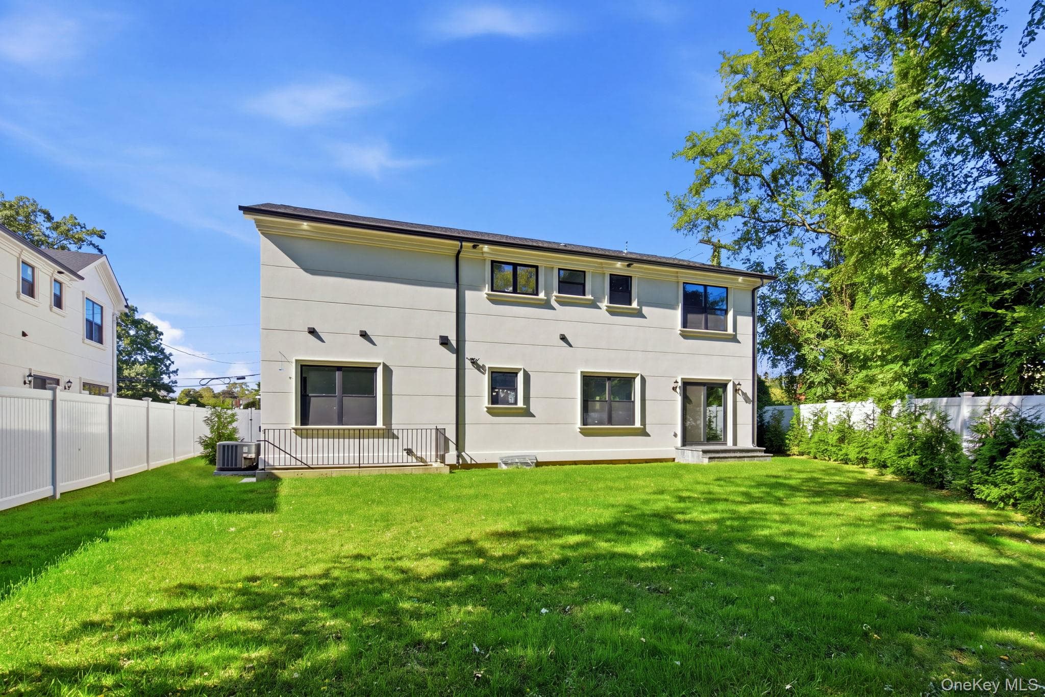 770 Cedar Street thumbnail 42