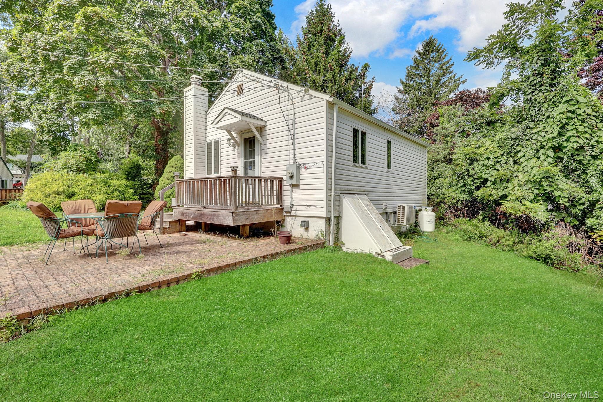 130 Hawthorne Road thumbnail 12