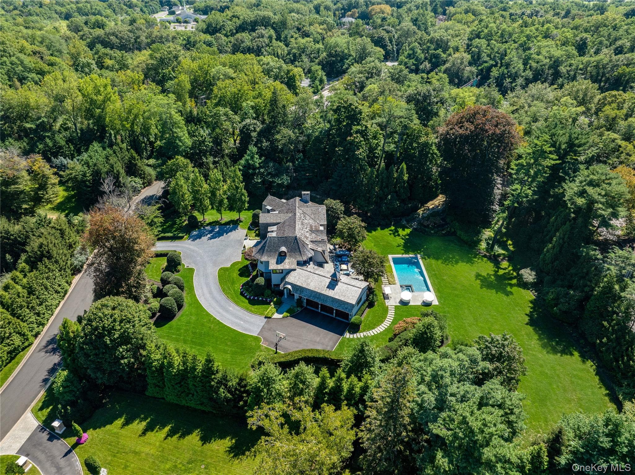 2 Hidden Pond Drive thumbnail 40