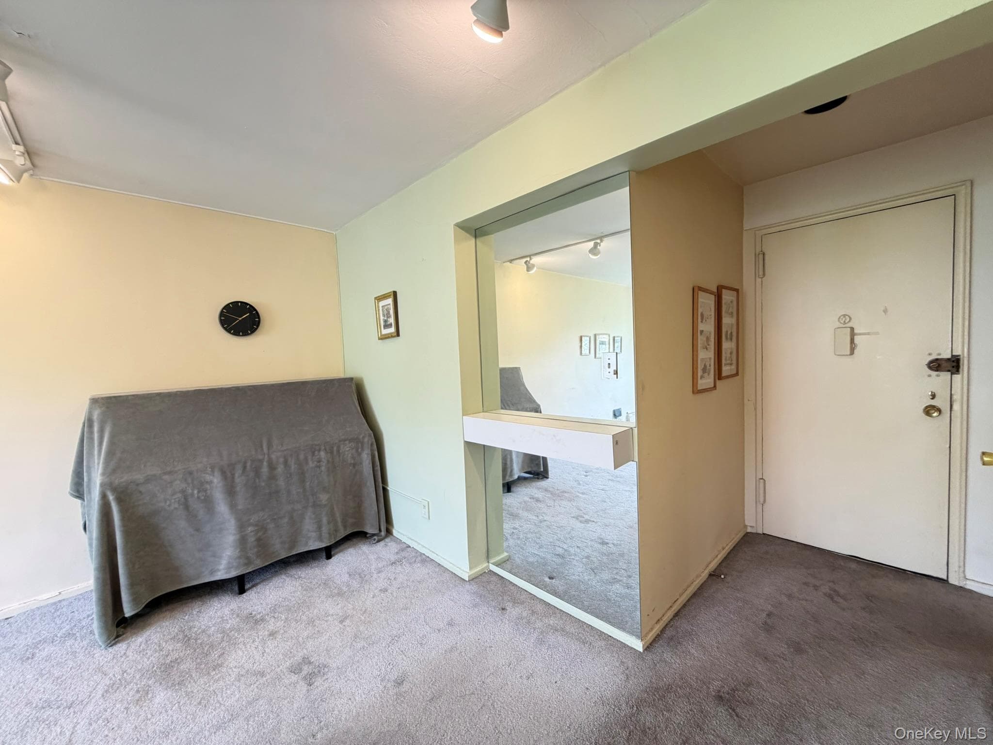 185 S Middle Neck Road Unit: 3G thumbnail 3