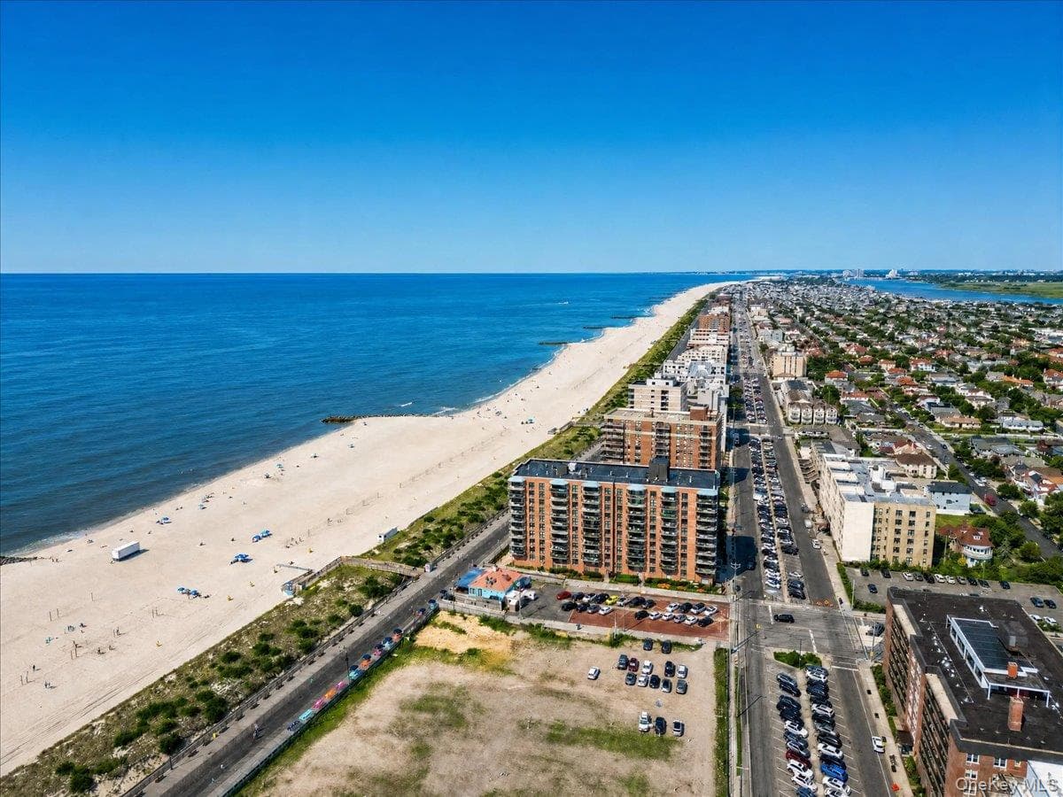 310 Riverside Boulevard Unit: 3i thumbnail 15