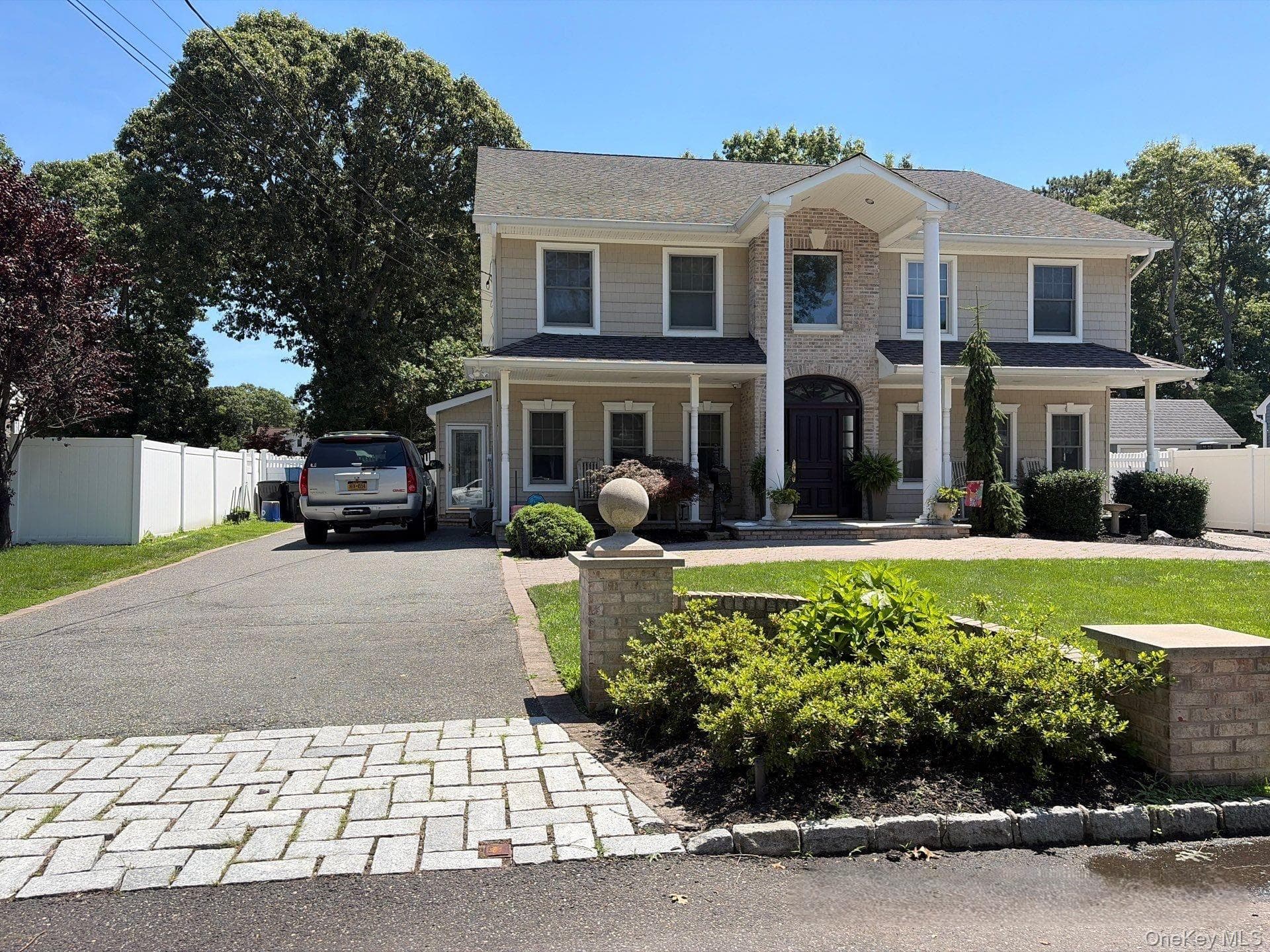 1133 Patricia Avenue thumbnail 2