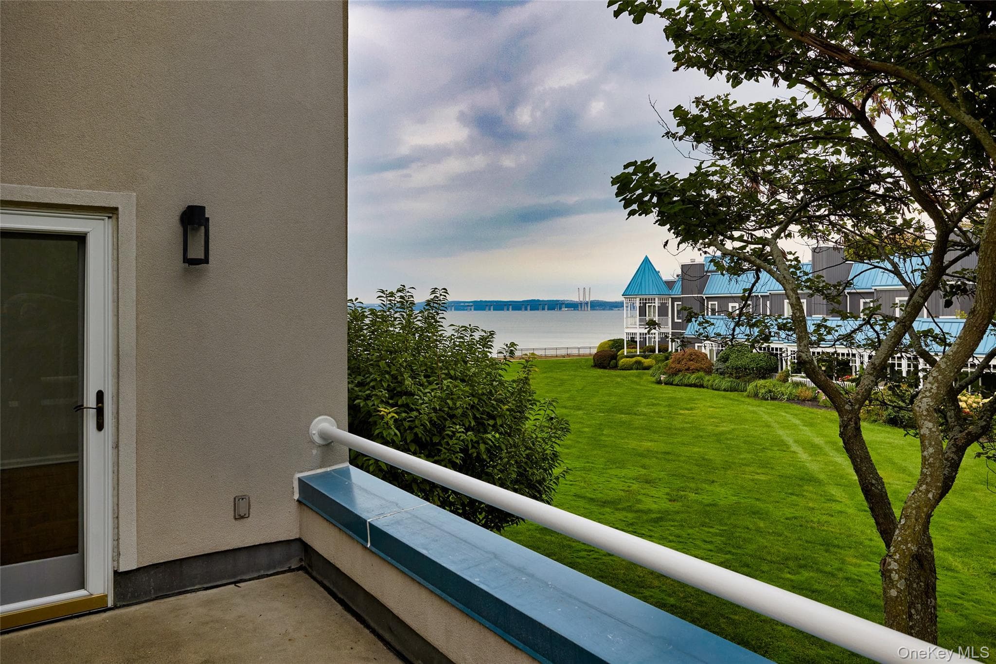 213 Devries Court Unit: 213 thumbnail 25