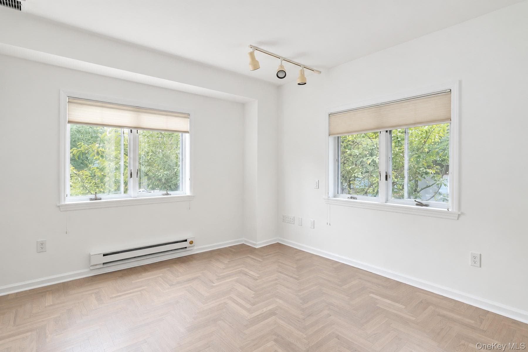 213 Devries Court Unit: 213 thumbnail 5