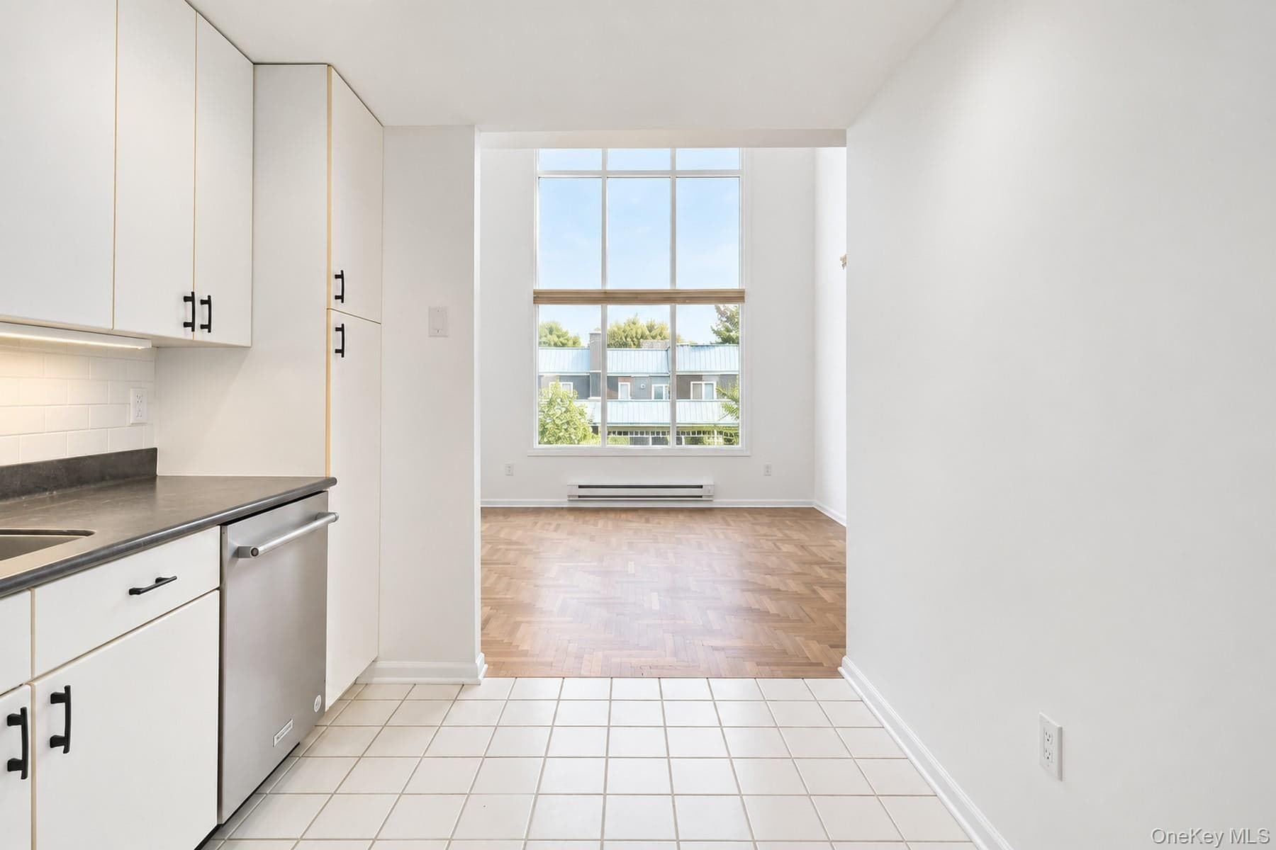 213 Devries Court Unit: 213 thumbnail 15