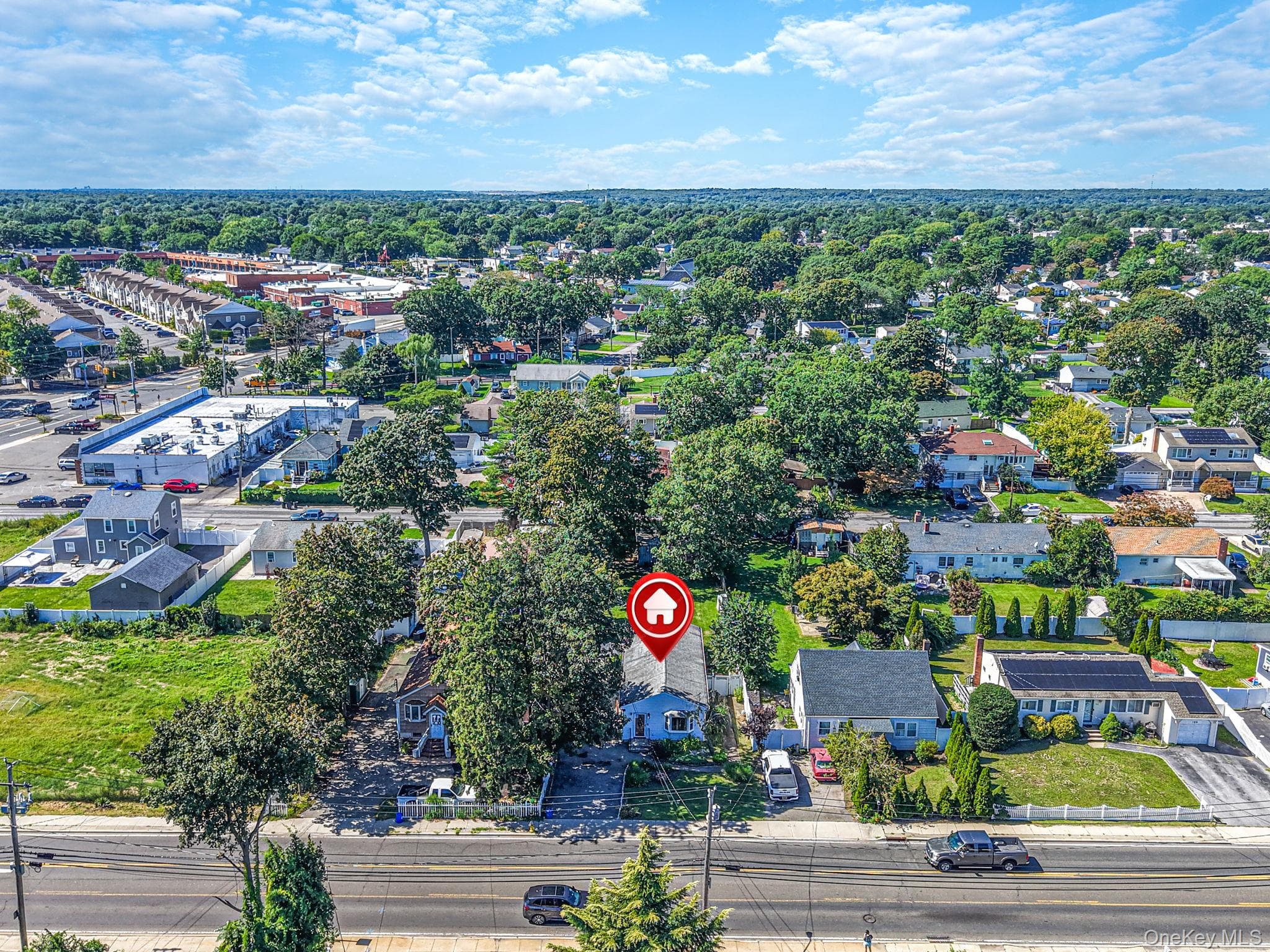 182 Commack Road thumbnail 2