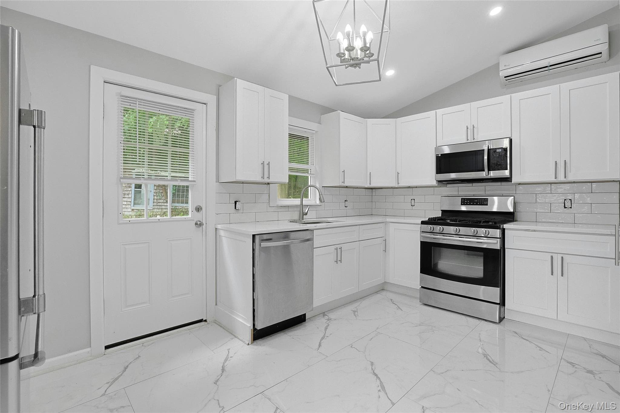 11-13 Demarest Avenue thumbnail 27