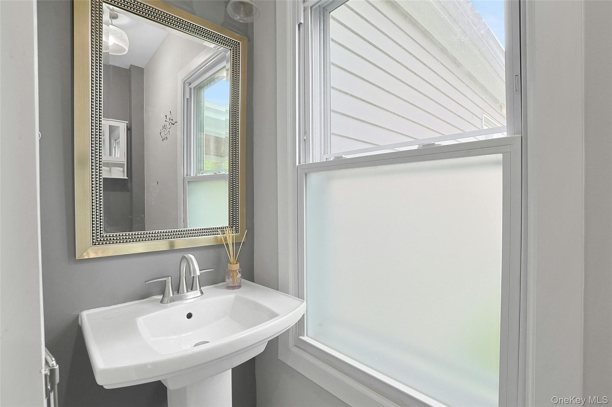 11-13 Demarest Avenue thumbnail 13