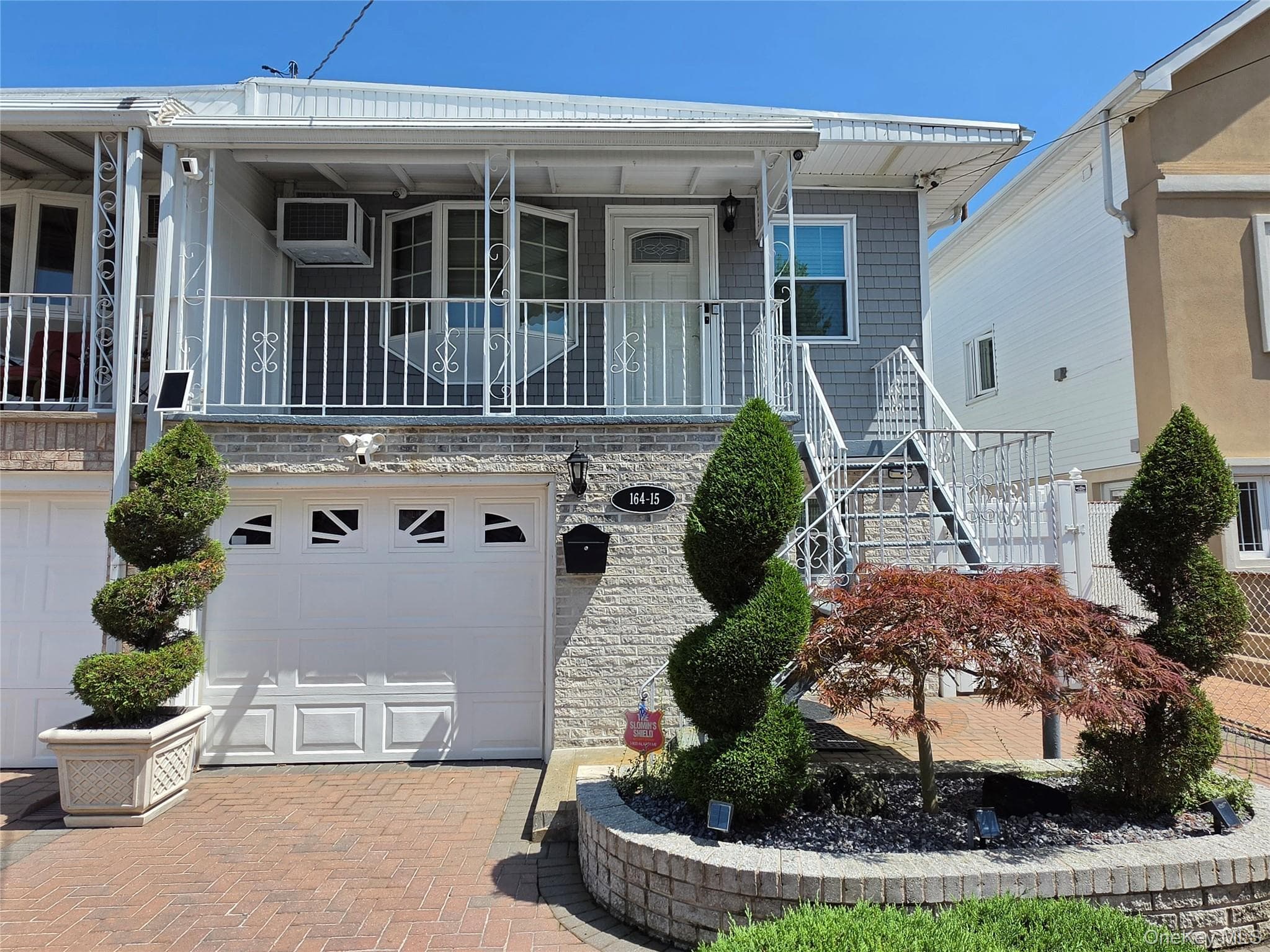164-15 98th Street photo 1