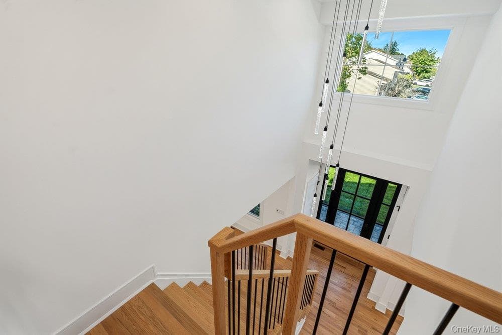 32 Jerold Street thumbnail 36