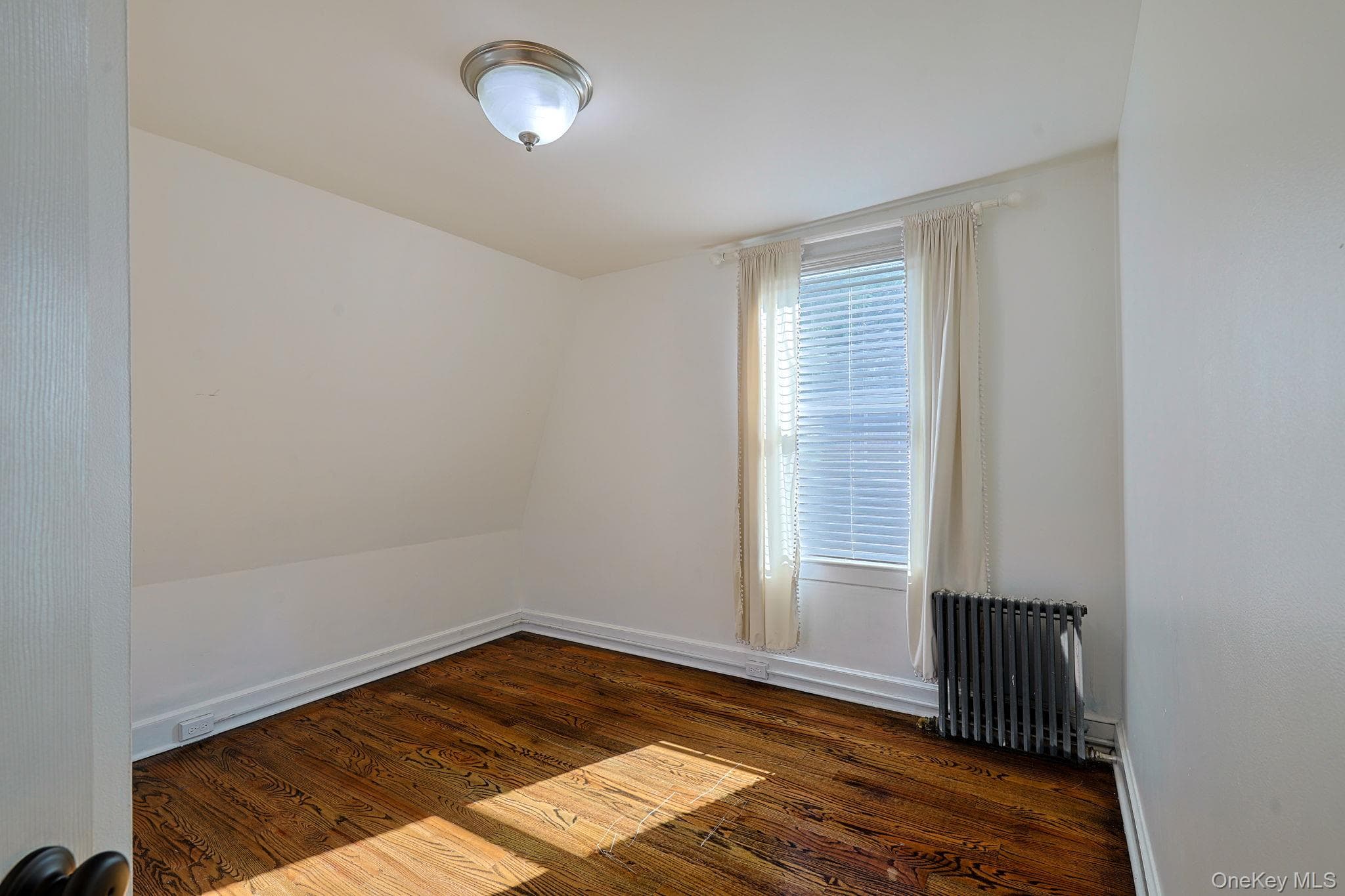 26 Hillside Avenue thumbnail 12