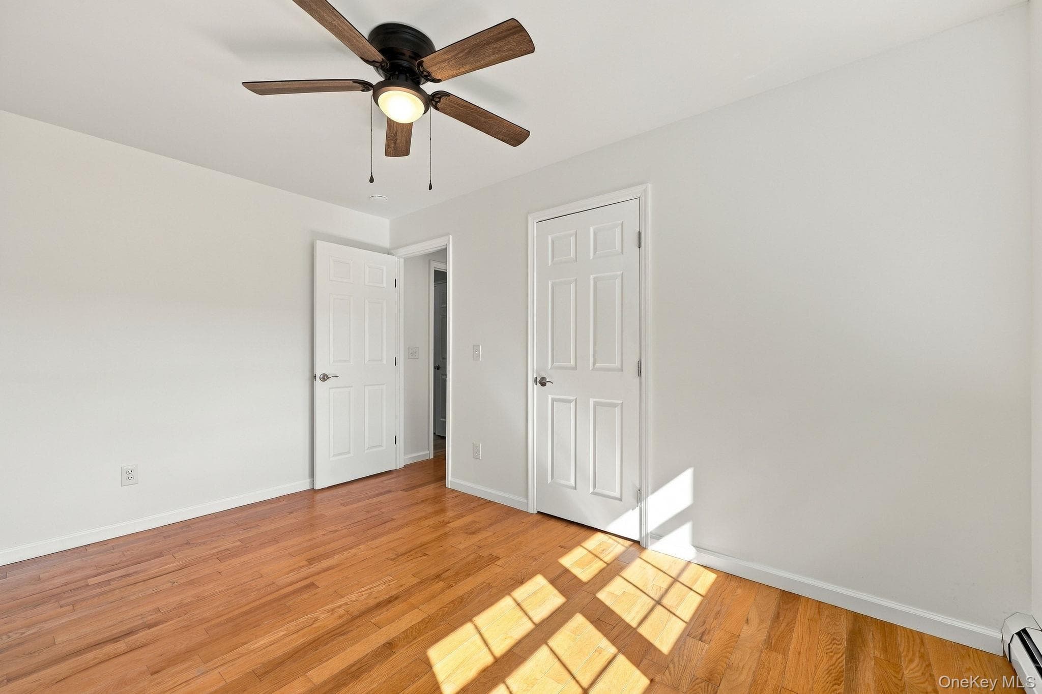 611 N Elting Corners Road thumbnail 18