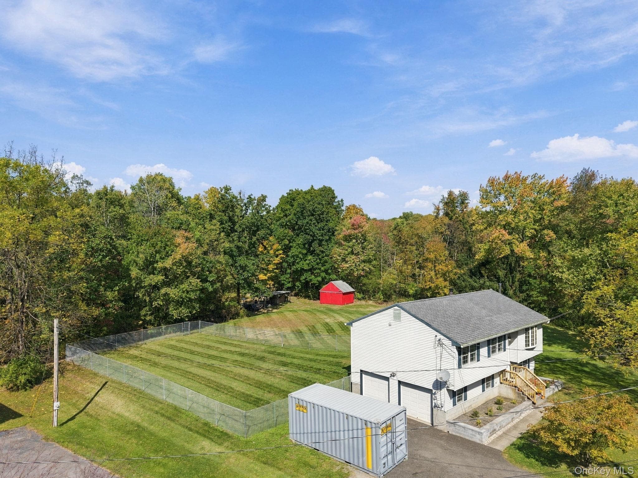 611 N Elting Corners Road thumbnail 31