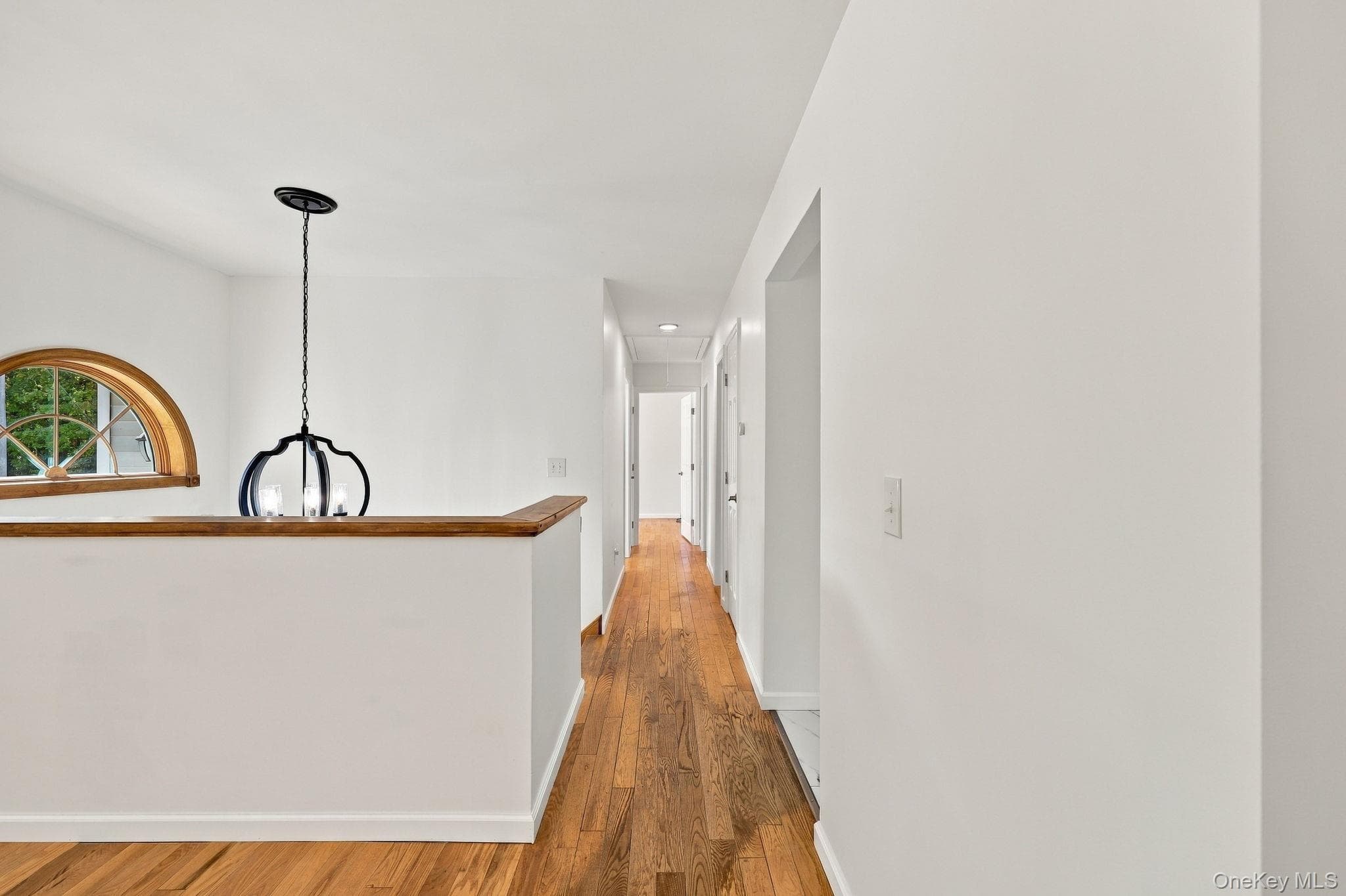 611 N Elting Corners Road thumbnail 13