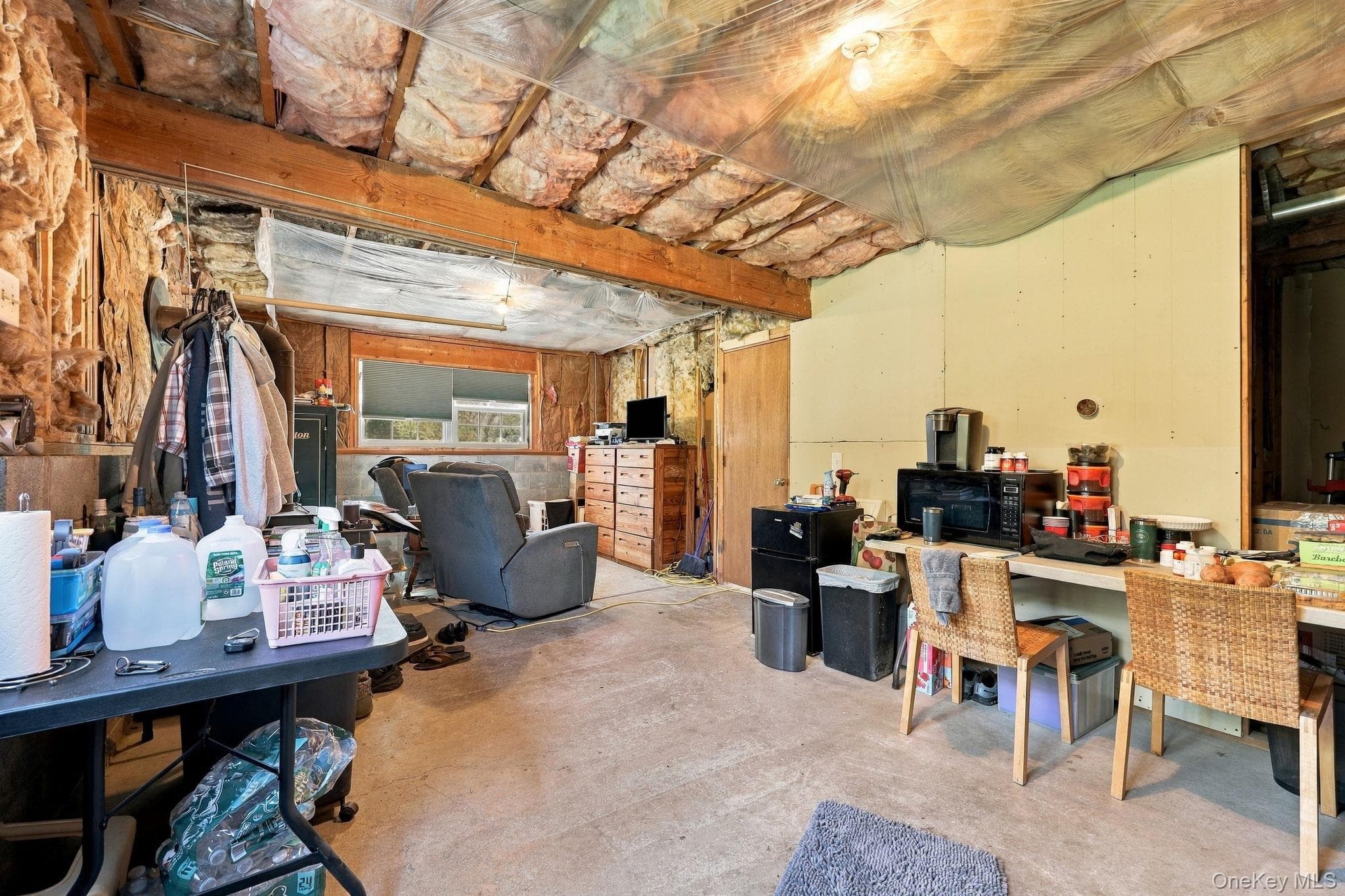 611 N Elting Corners Road thumbnail 25