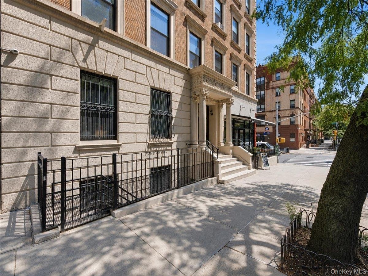 51 W 106th St New York ST Unit: 1A thumbnail 15
