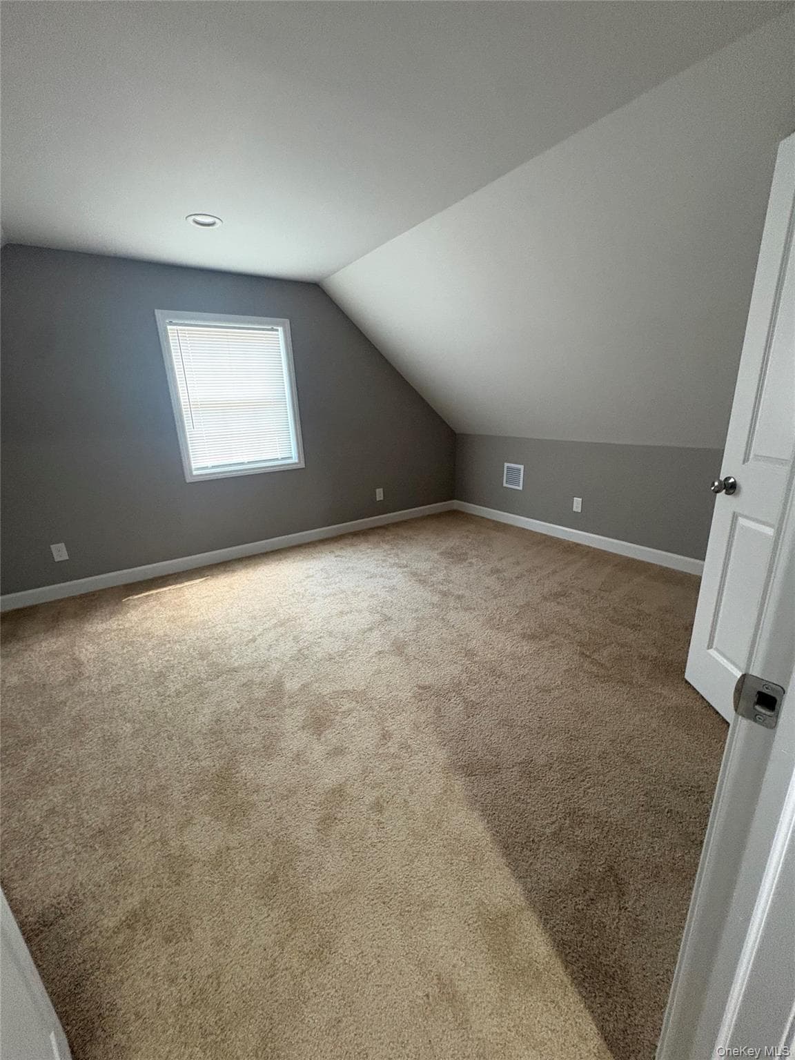 7 E Lakeland Street thumbnail 11