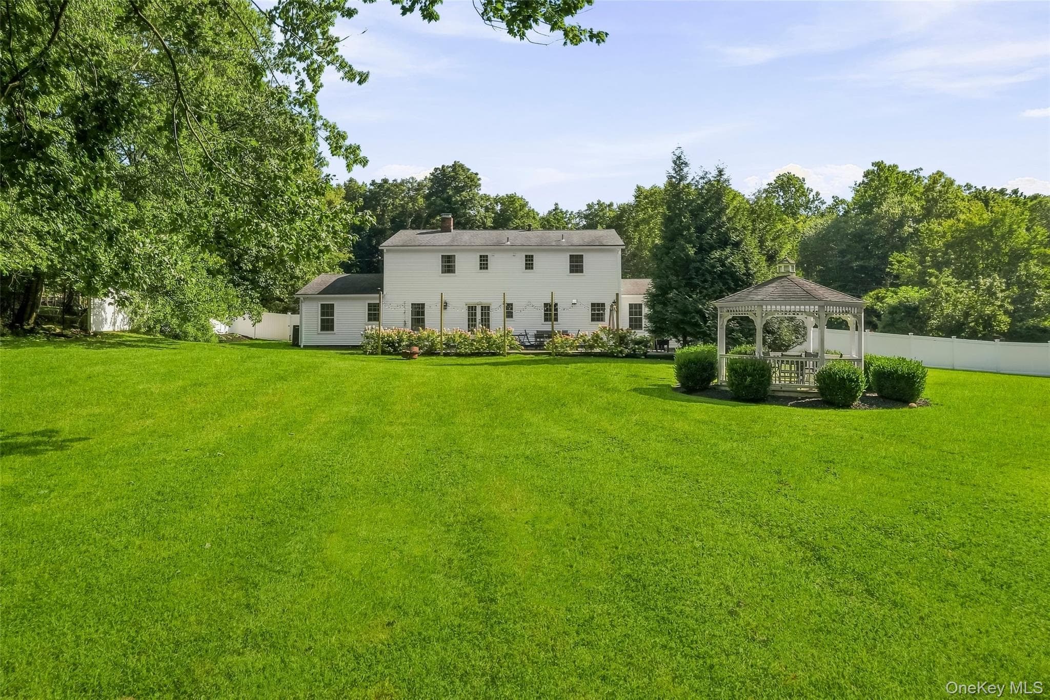 36 Rockford Drive thumbnail 35