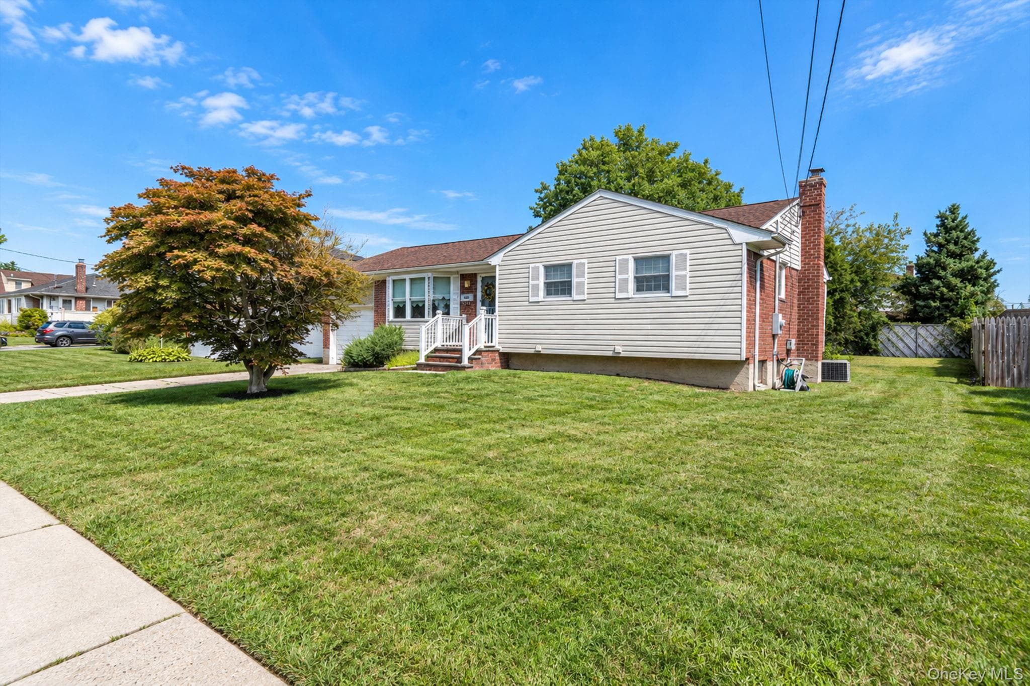 149 Burlington Avenue, Deer Park