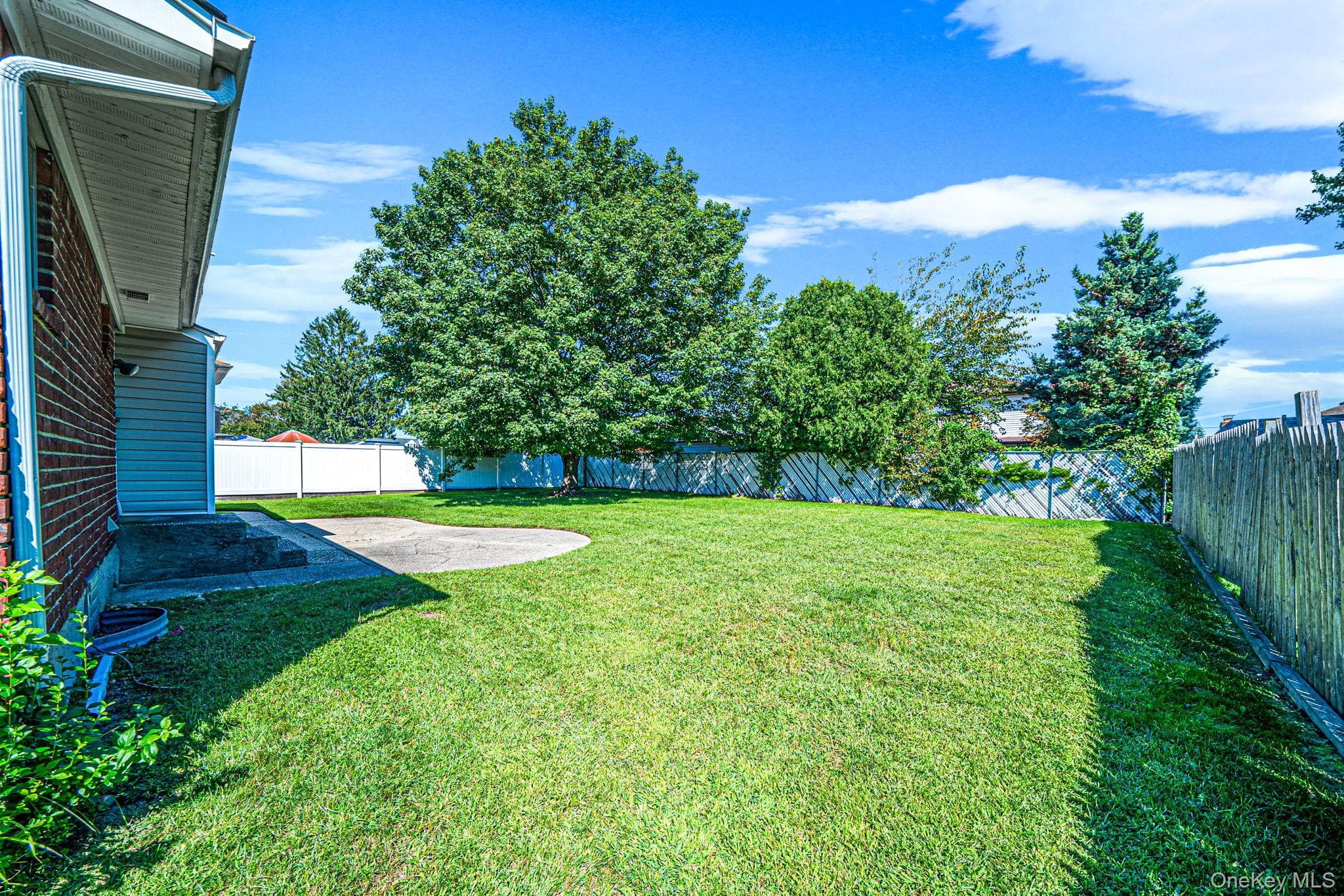 149 Burlington Avenue thumbnail 6