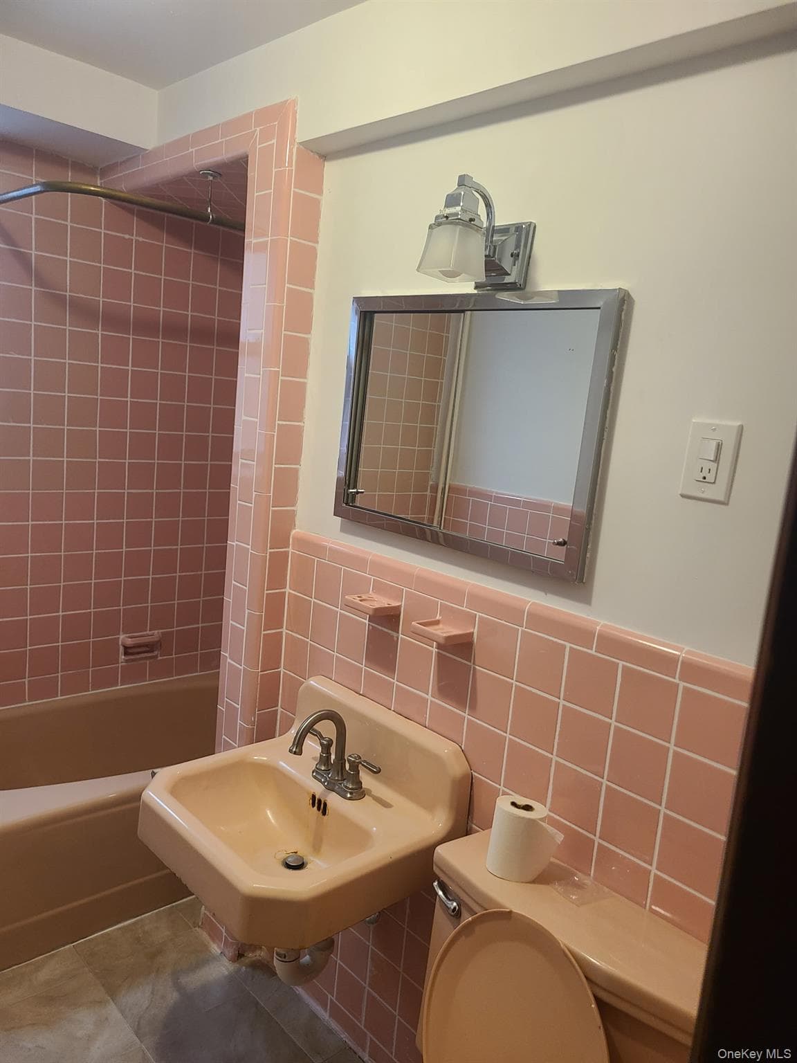 2905 Wilkinson Avenue thumbnail 24