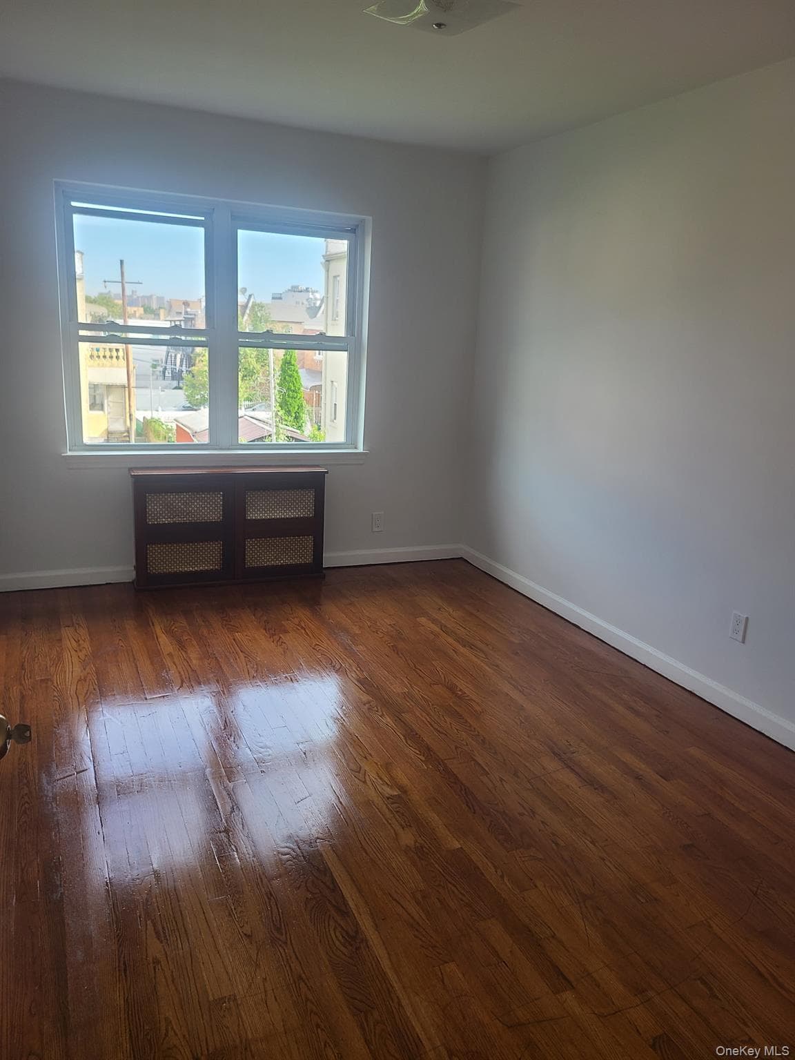 2905 Wilkinson Avenue thumbnail 5