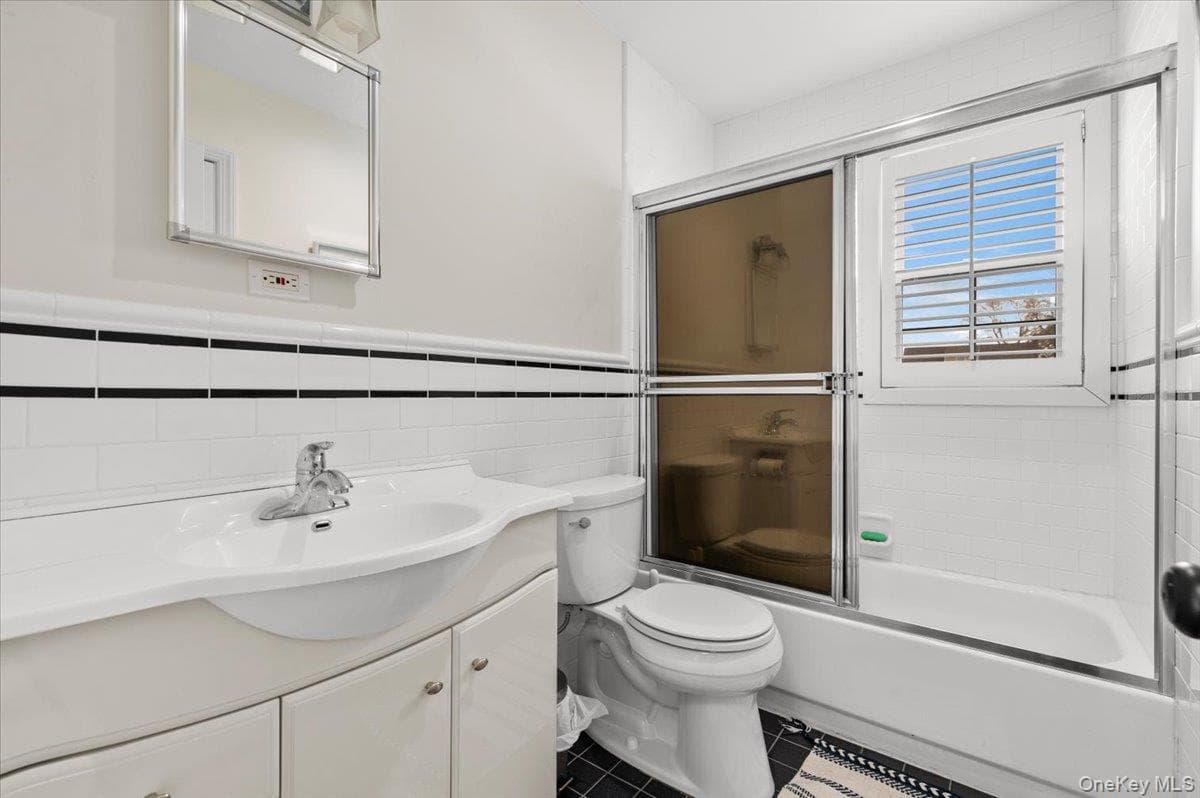 7 Whiting Road Rd thumbnail 13