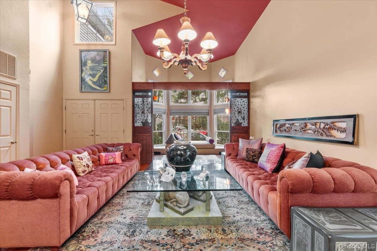 134 Sagamore Drive thumbnail 13
