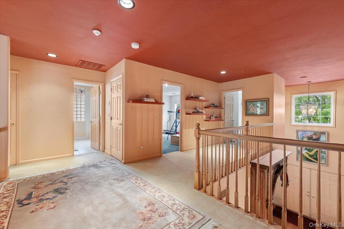 134 Sagamore Drive thumbnail 23