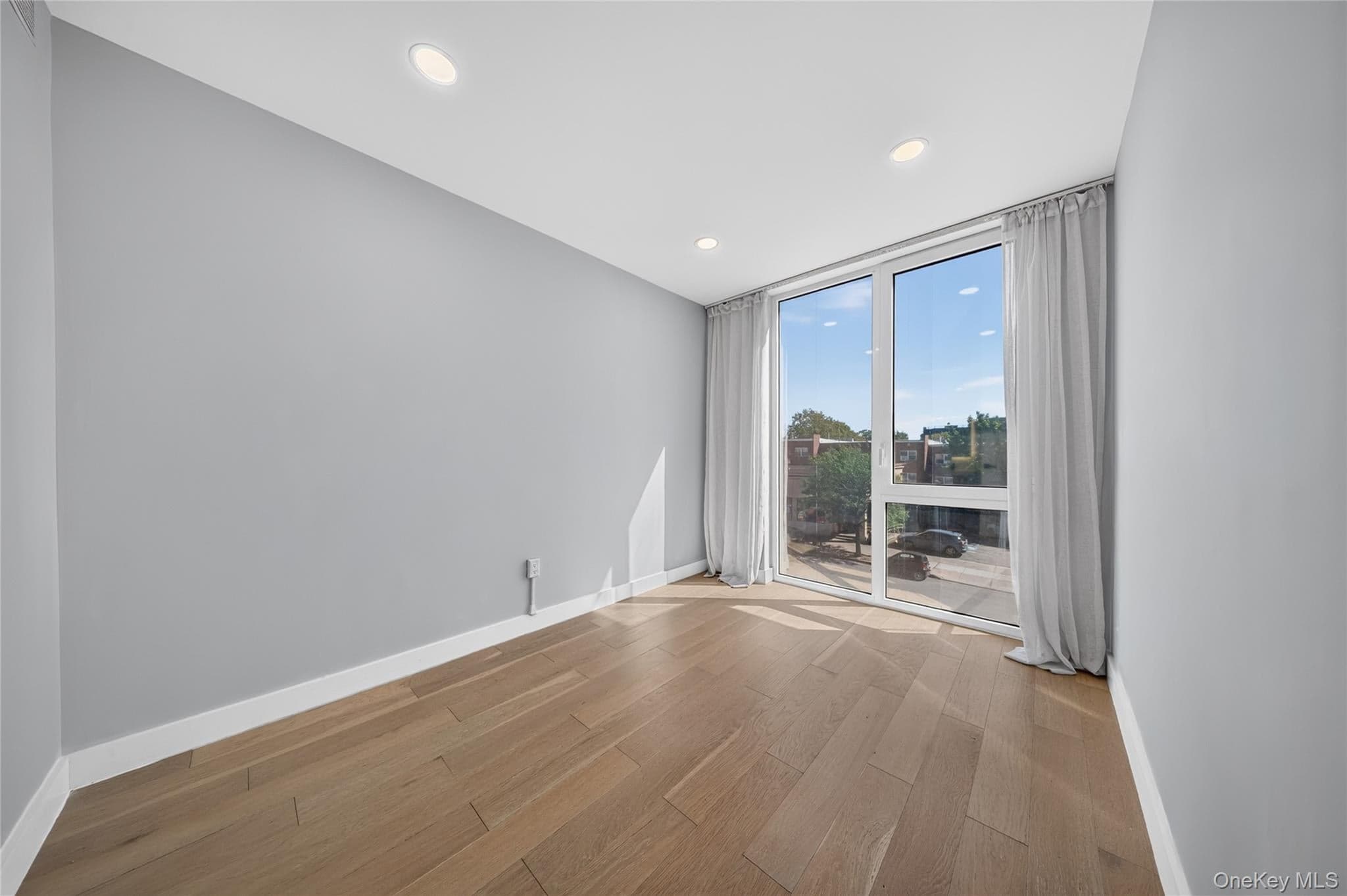 14617 Northern Boulevard Unit: 2A thumbnail 12