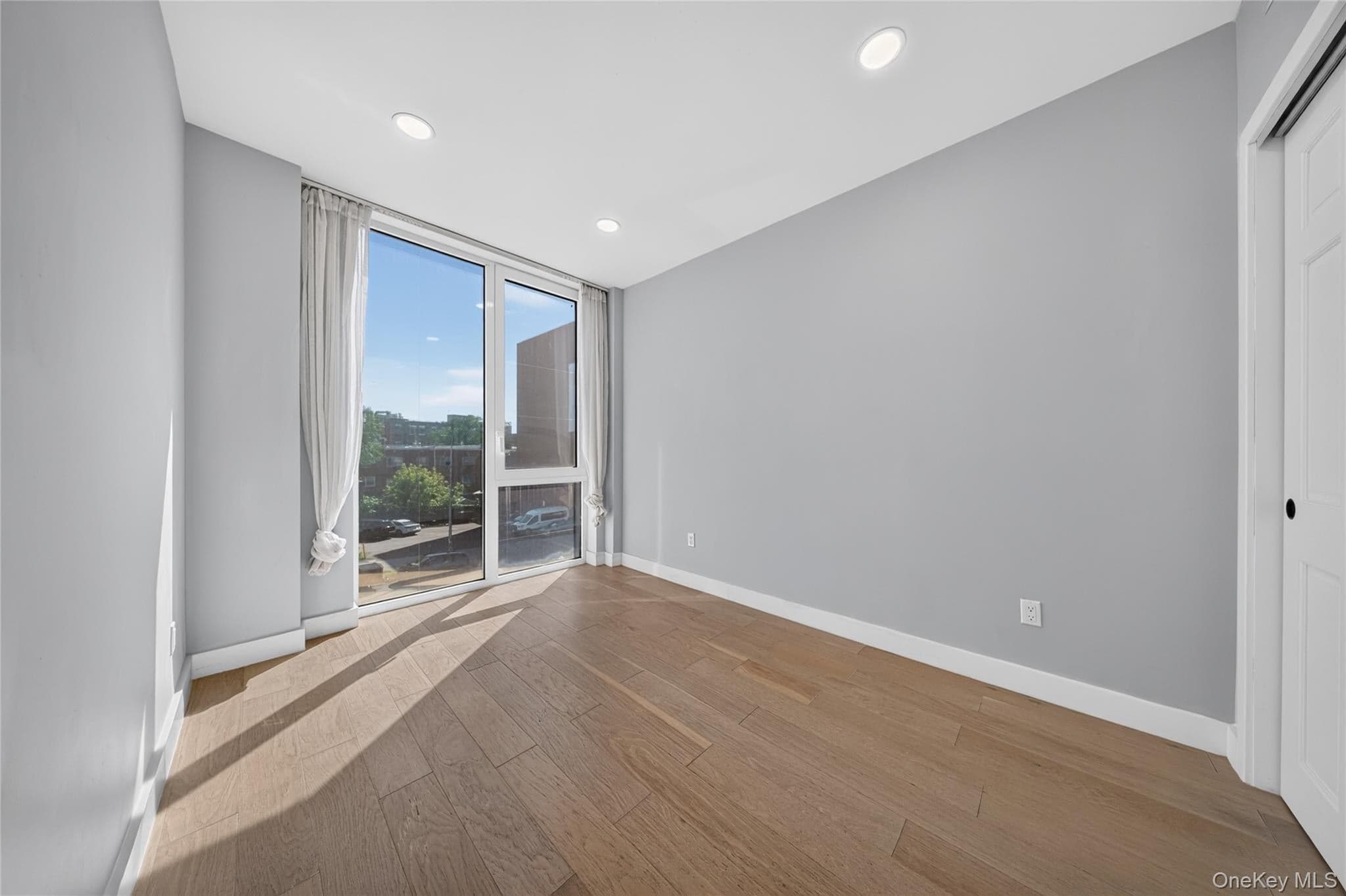 14617 Northern Boulevard Unit: 2A thumbnail 8