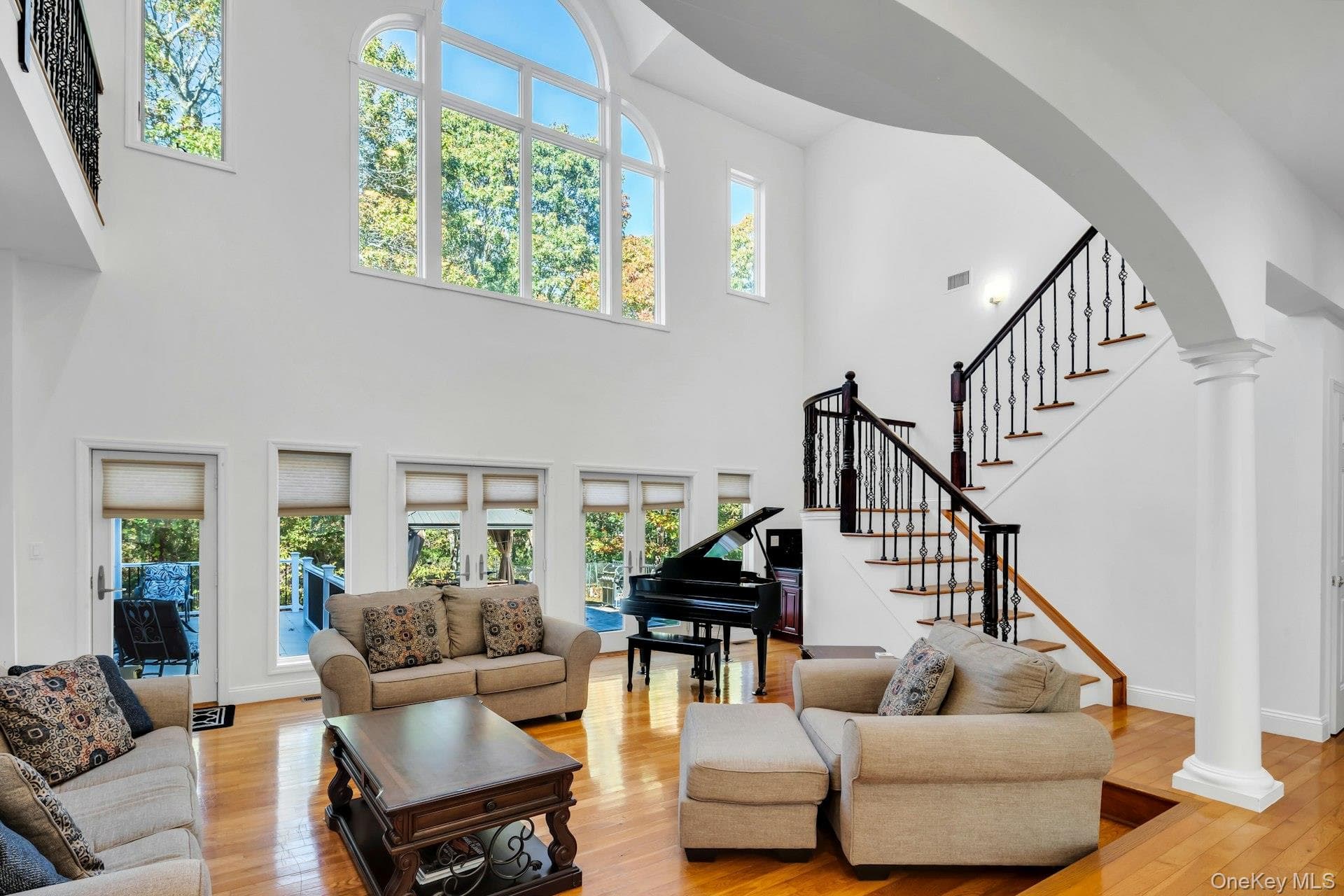 10 Bay Woods Drive thumbnail 11