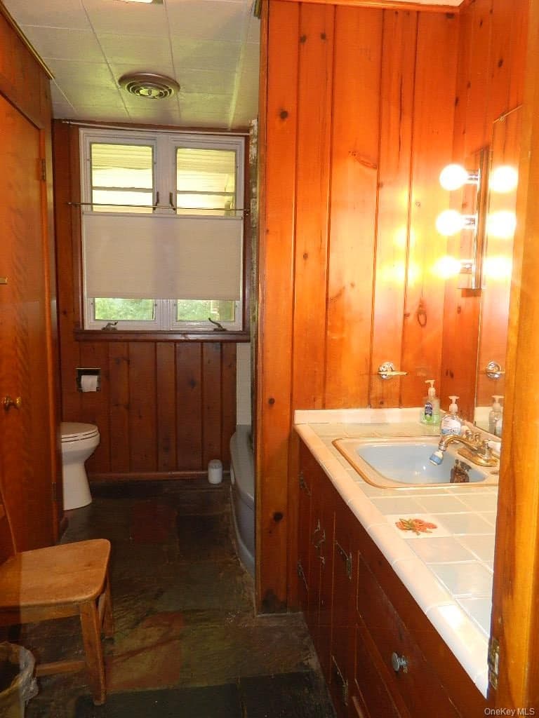 107 Orchard Lane thumbnail 17