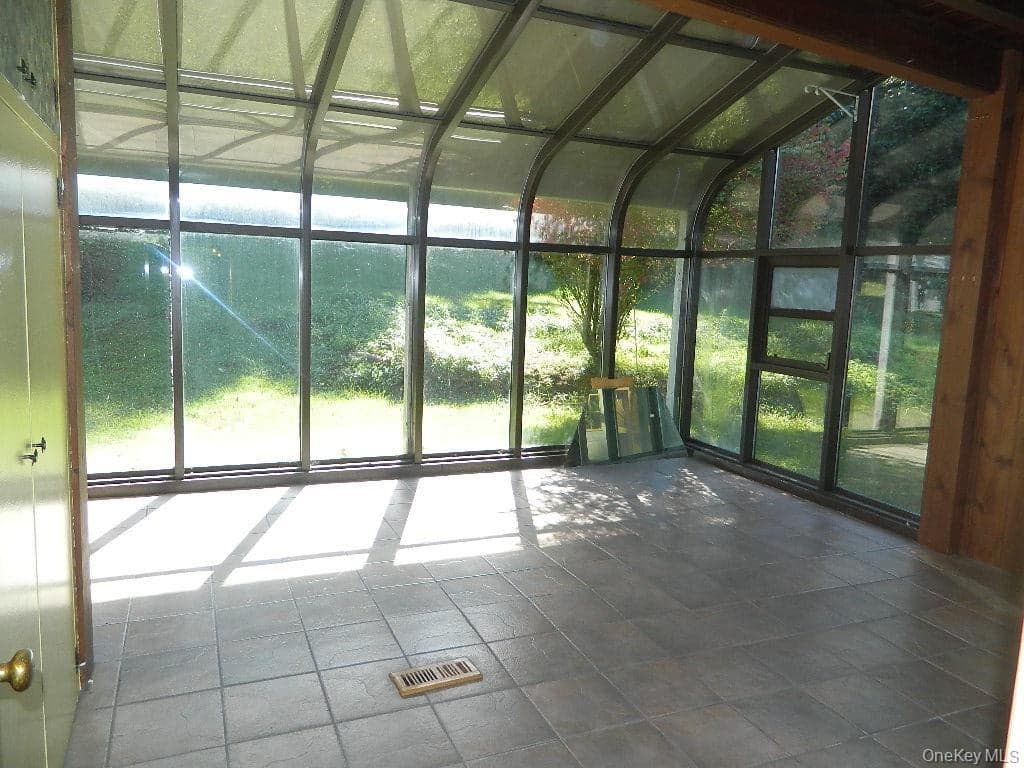 107 Orchard Lane thumbnail 14