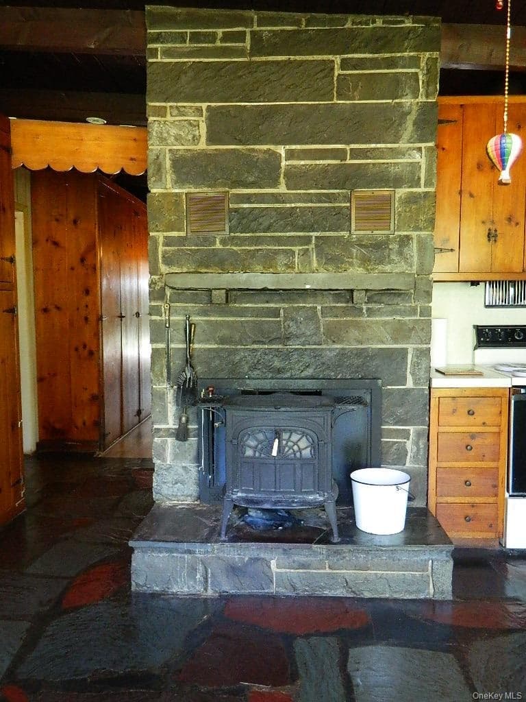 107 Orchard Lane thumbnail 6