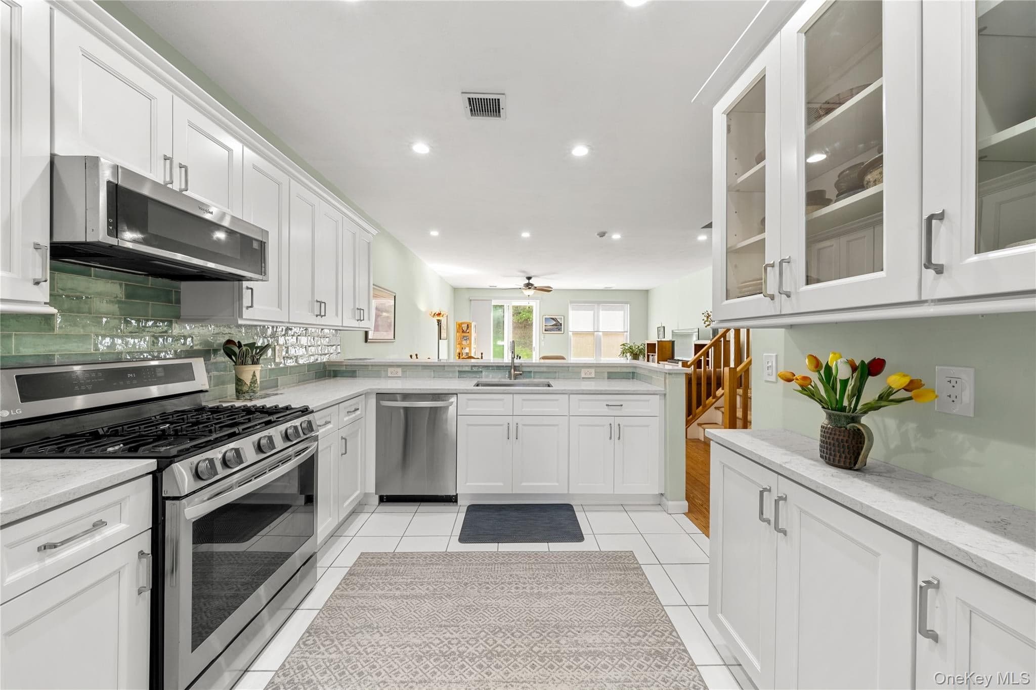 203 Windward Court thumbnail 2