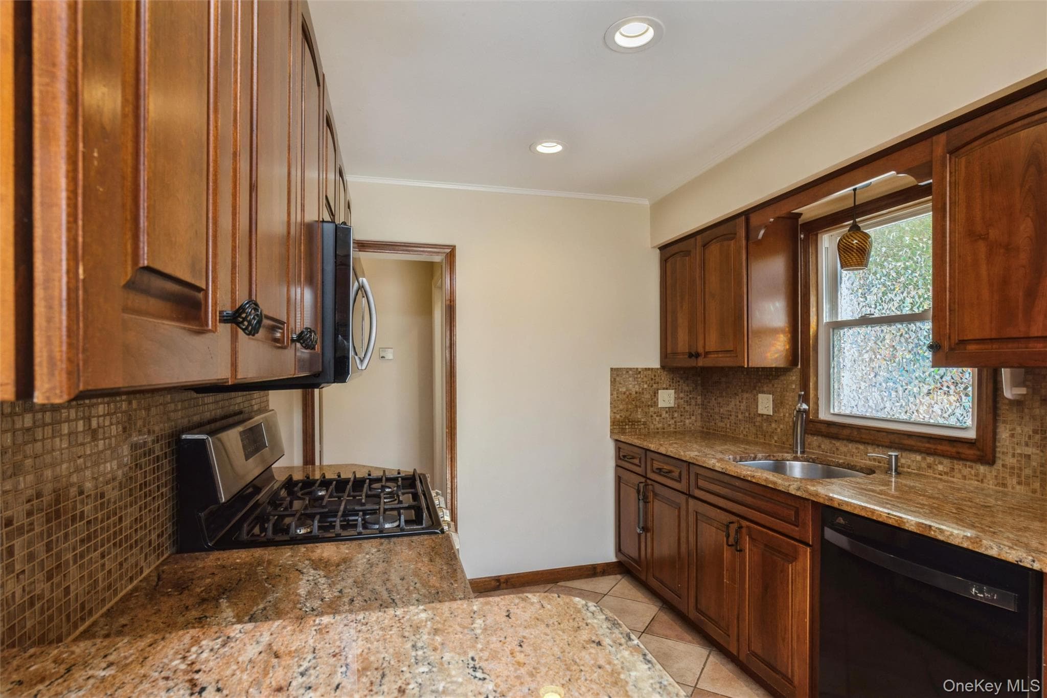 35 Annette Avenue thumbnail 12