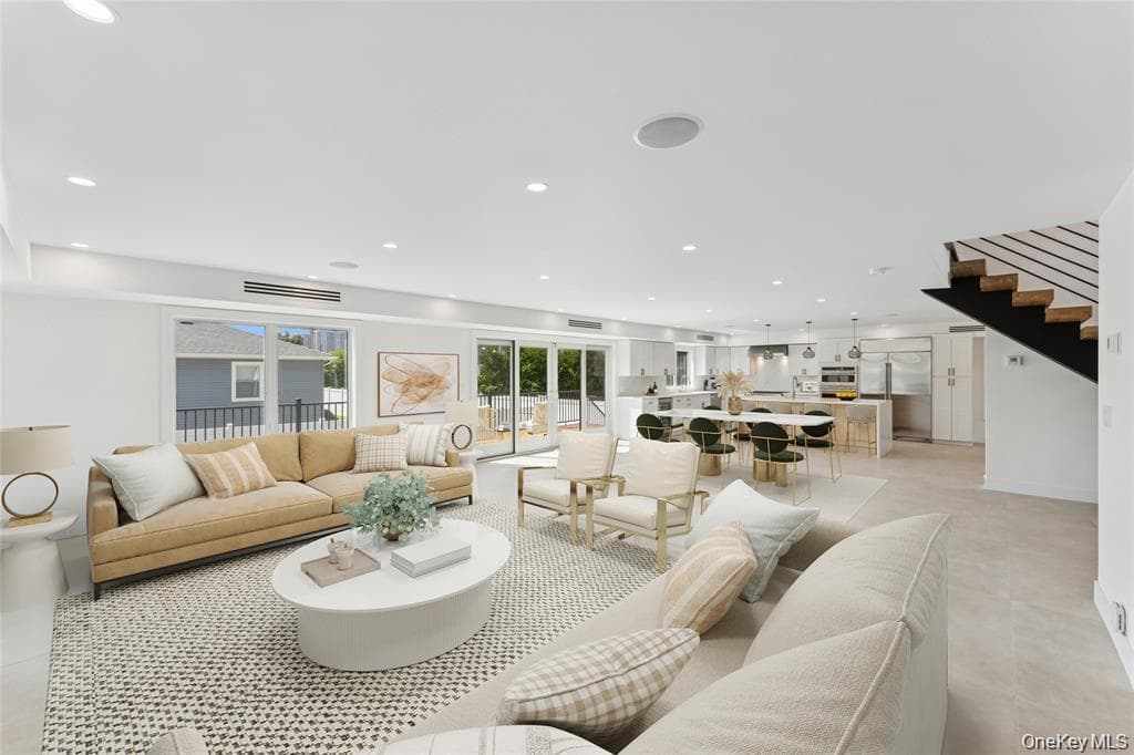 141 Flamingo Street thumbnail 6