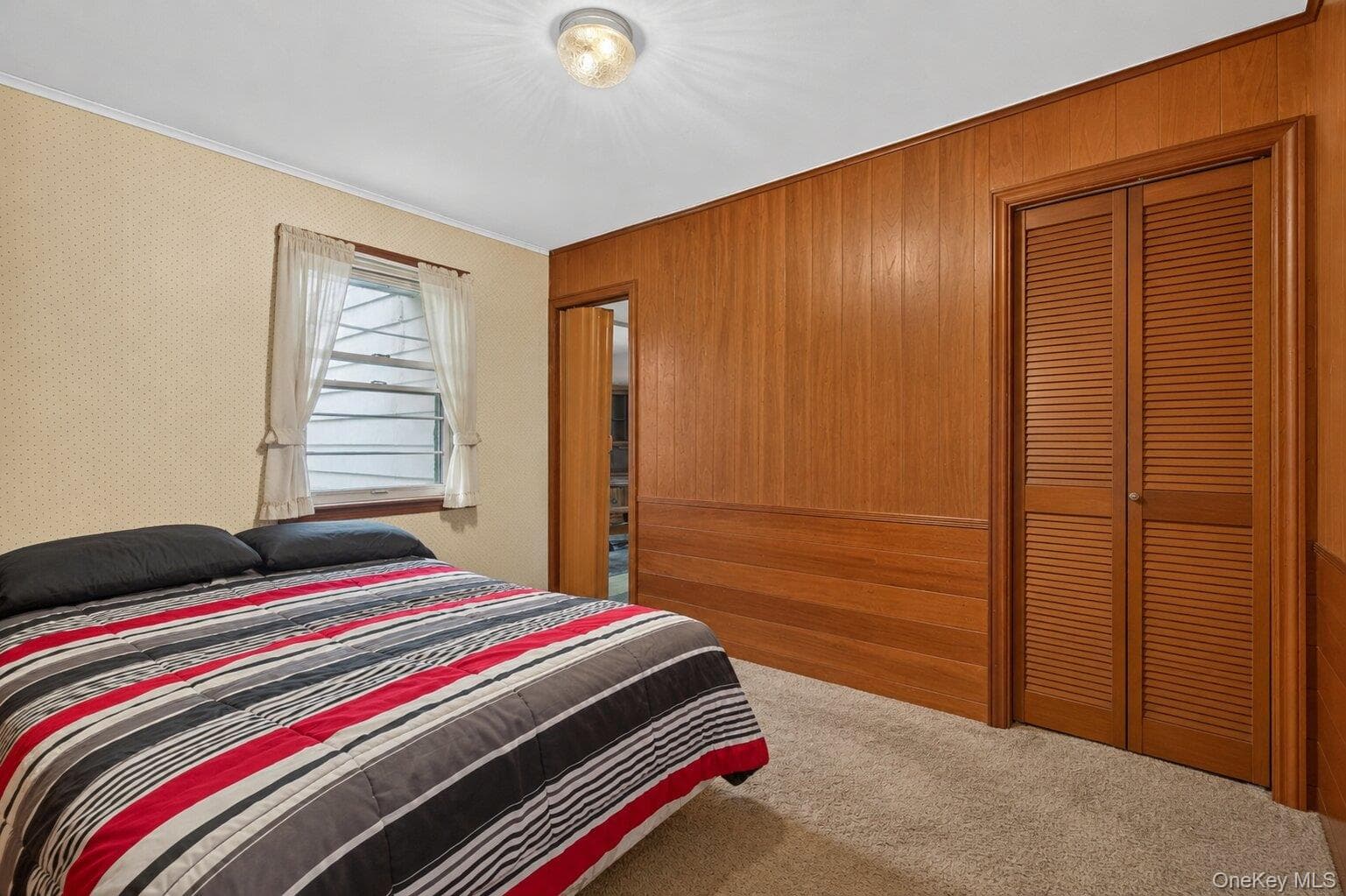 566 Lakeside Road thumbnail 19