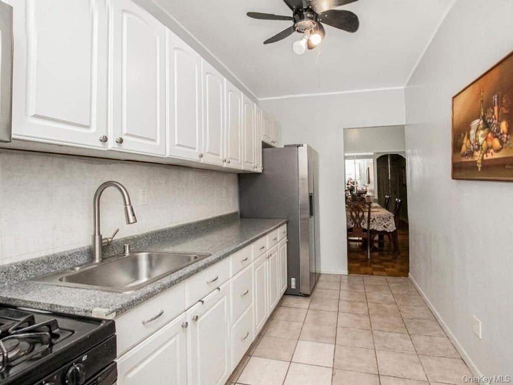2166 Bronx Park Unit: 6D thumbnail 5