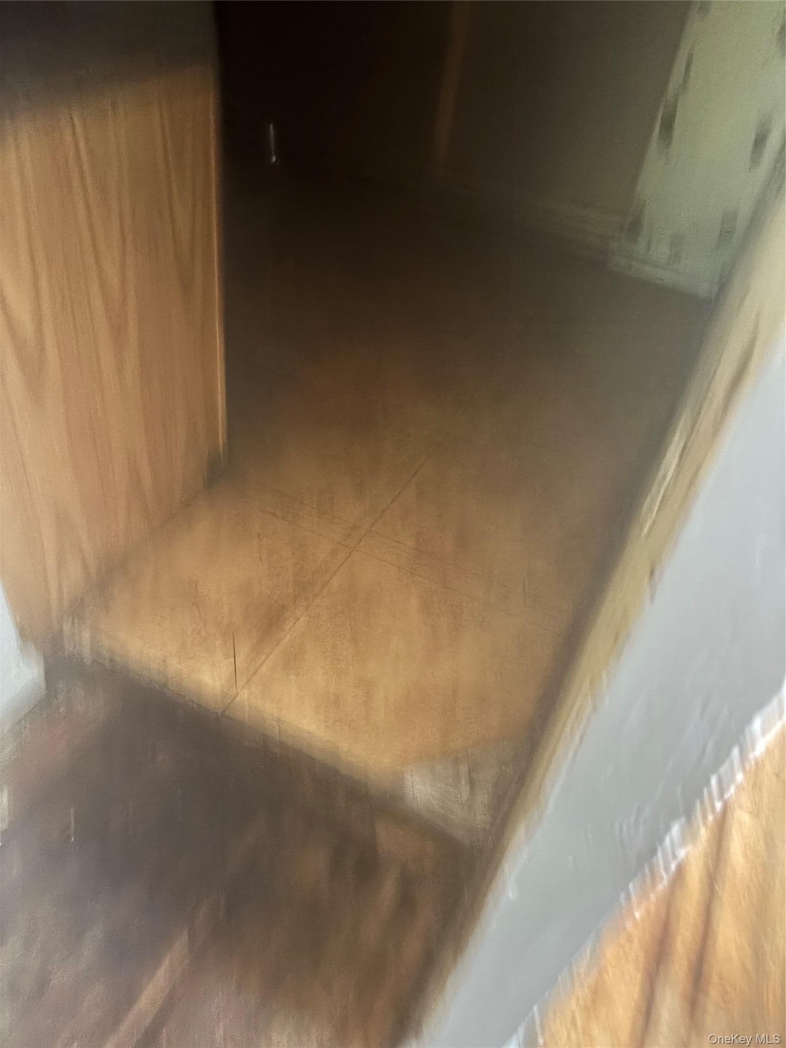 1056 Colgate Avenue thumbnail 6