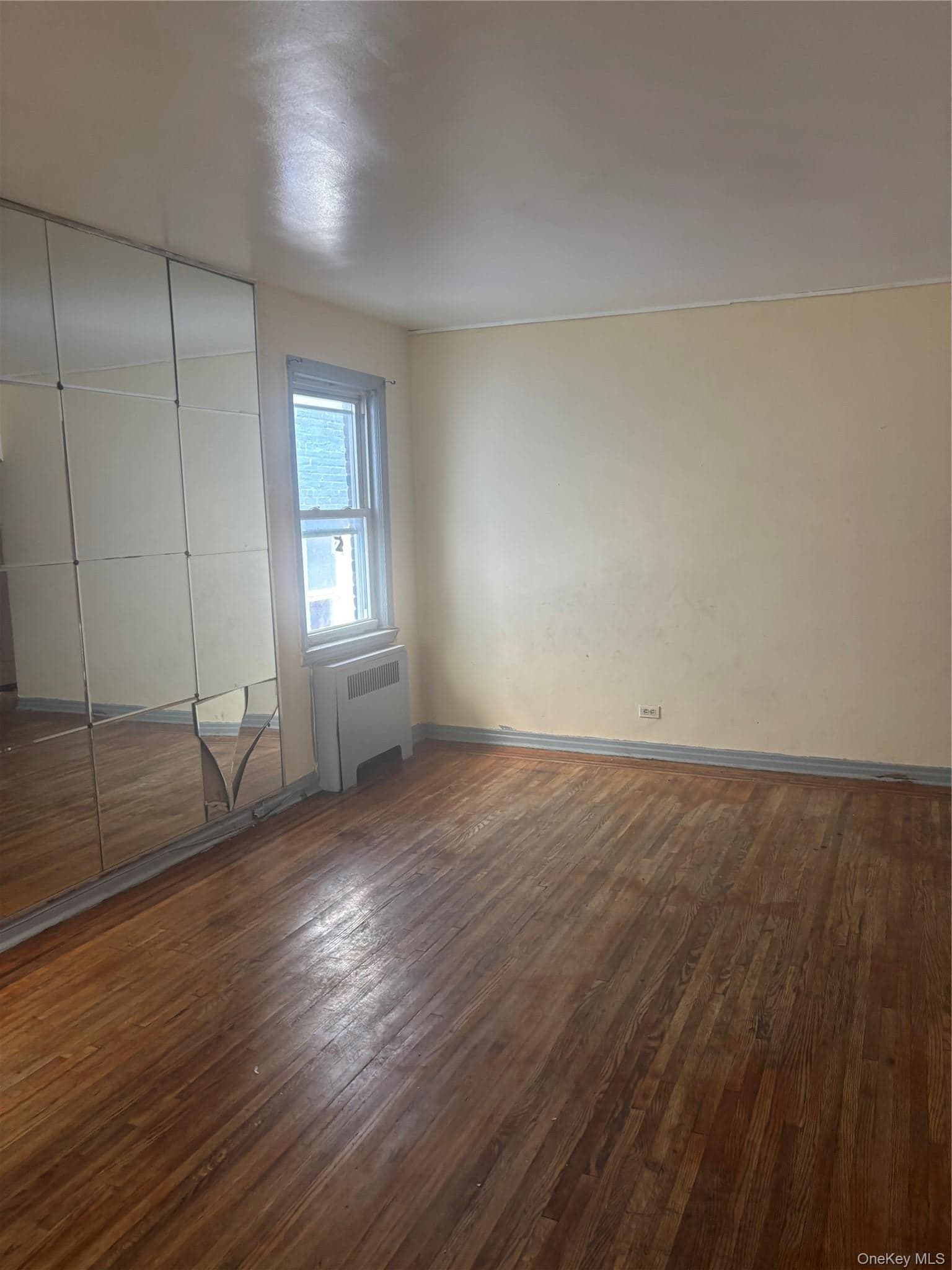 1056 Colgate Avenue thumbnail 5