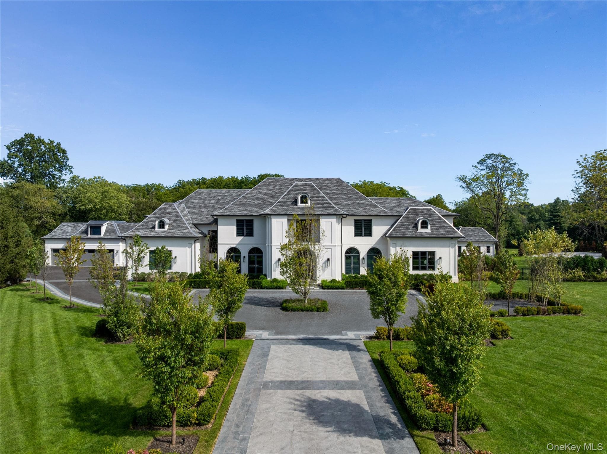 18 Evergreen Way thumbnail 3